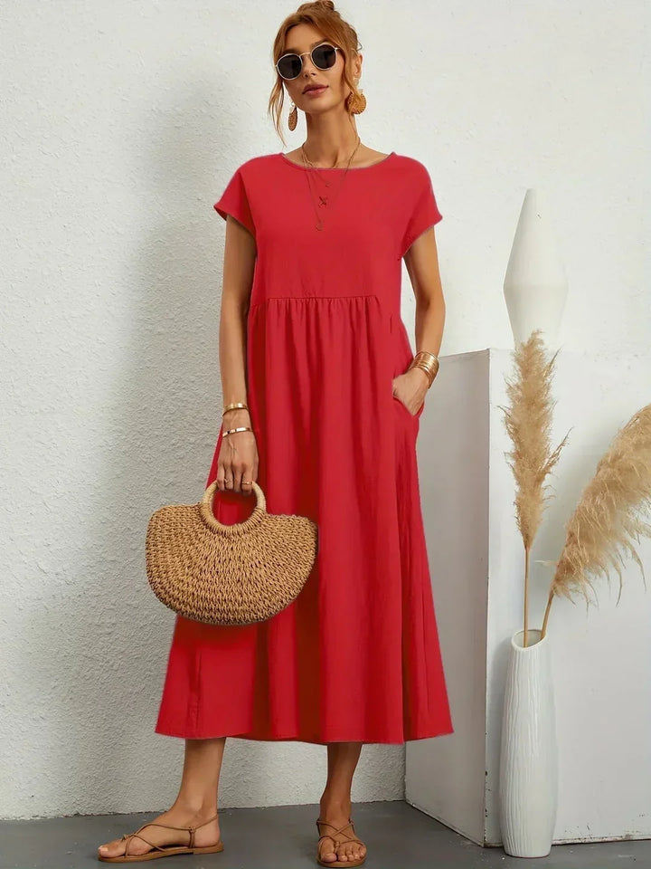 Gabrielle™ | A flowing midi dress with timeless elegance