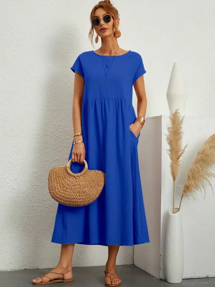 Gabrielle™ | A flowing midi dress with timeless elegance