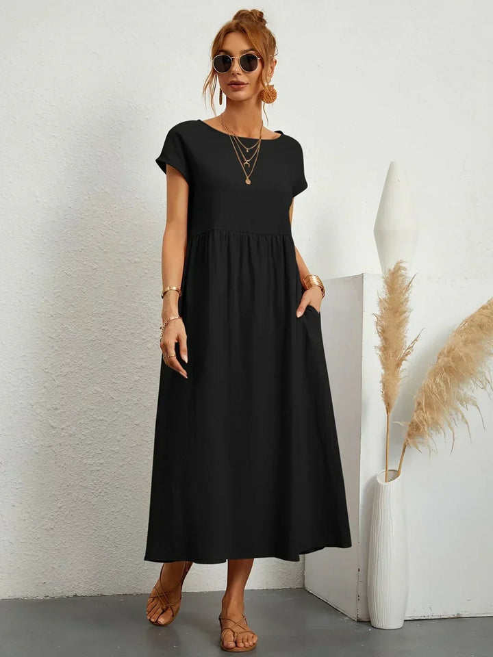 Gabrielle™ | A flowing midi dress with timeless elegance