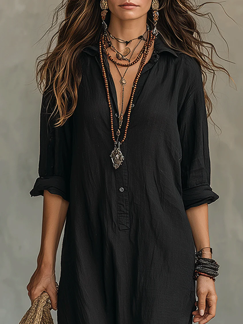 Soline™ | Flowing Black Maxi Dress with Buttons