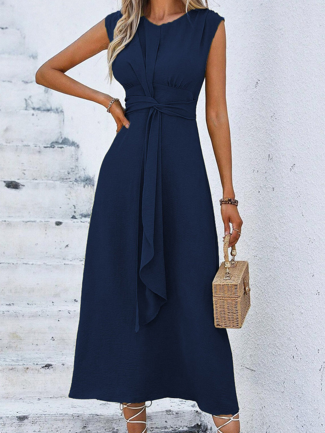 Eva | Elegant Sleeveless Dress
